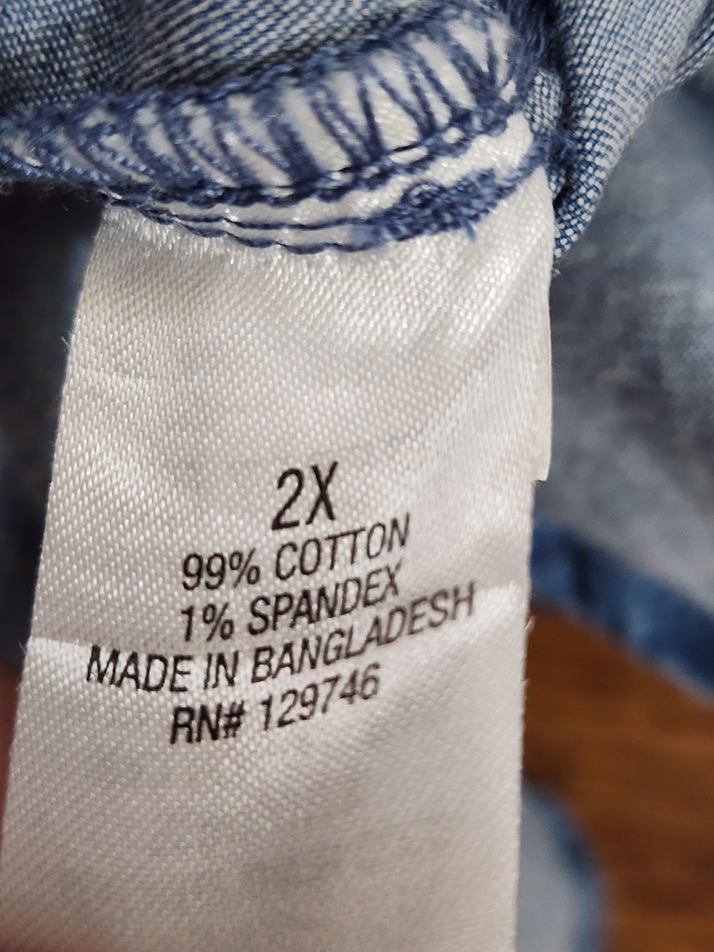 RIDGECUT Chambray Button-Front Shirt - Blue - Picture 7 of 7
